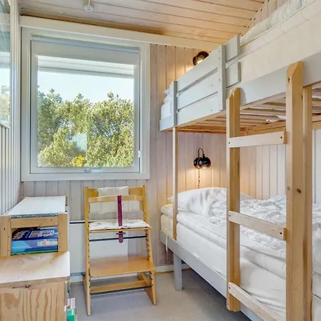Σπίτι διακοπών Hrefna - 350m From The Sea By Interhome *
